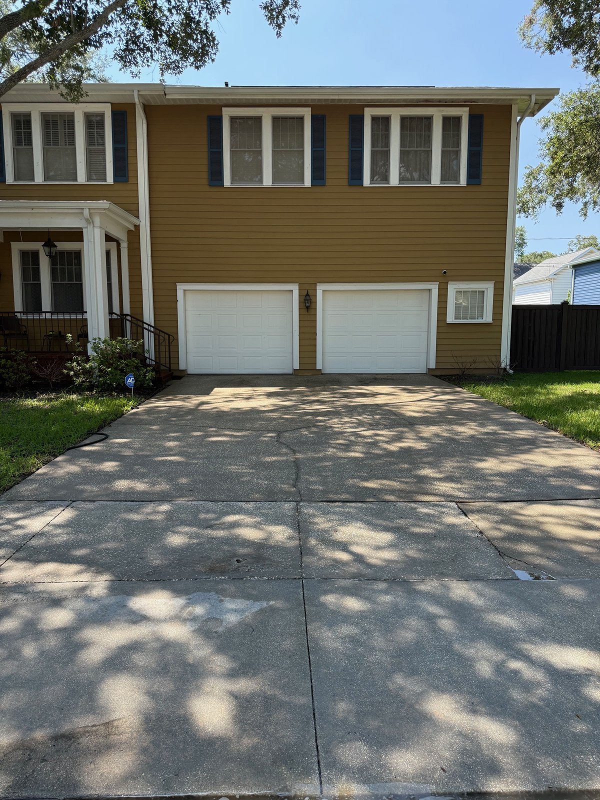 After: pressure washed driveway in Tampa