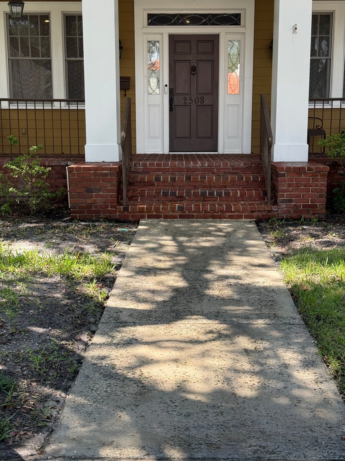 After: cleaned walkway in Tampa
